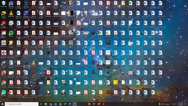 cluttered desktop